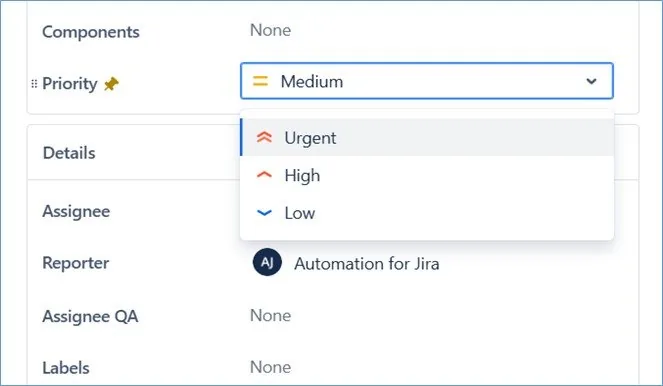 Screenshot of the task priority field: the value Medium is selected, the open list offers Urgent, High and Low