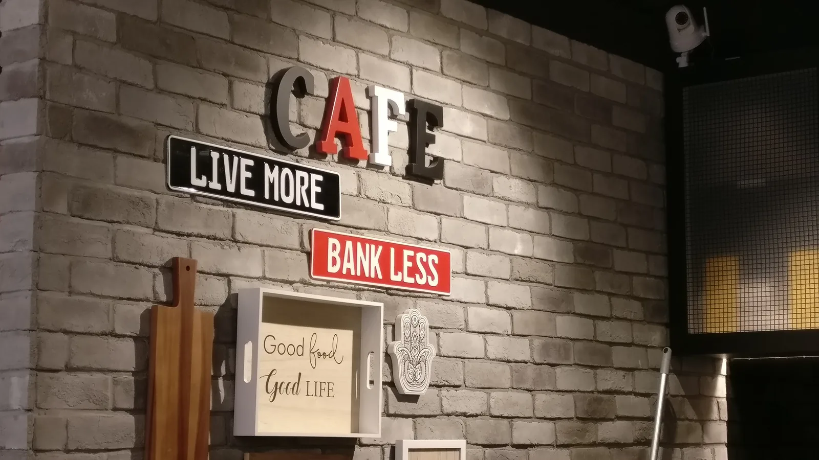 Live more. Bank Less
